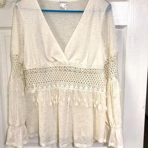 Beautiful long sleeve blouse #boho #venus